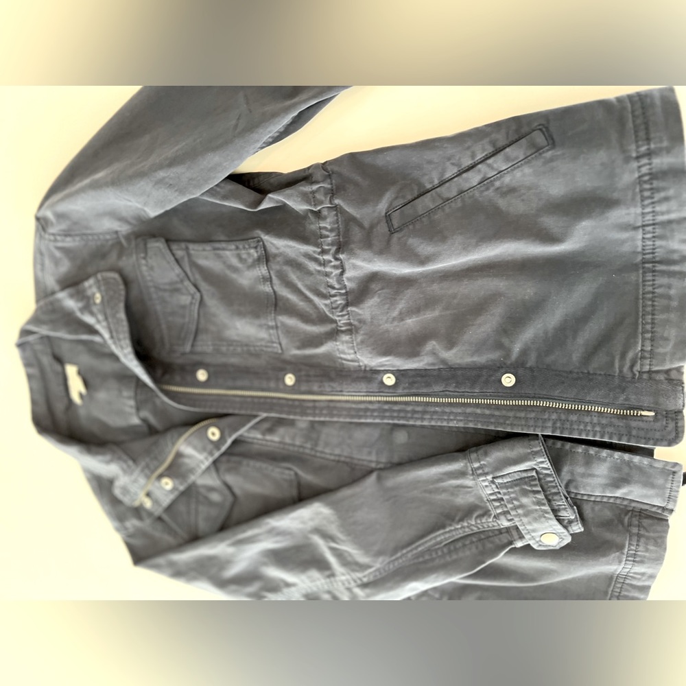Lightweight jacket - Picture 4 of 7